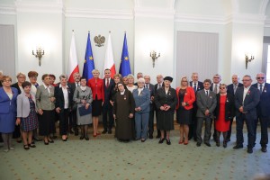 Osoby odznaczone z Parą Prezydencką.