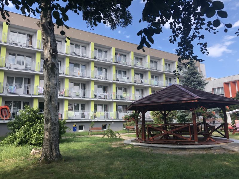 Zdjęcie przedstawiające Ośrodek Leczniczo-Rehabilitacyjny Klimczok w Ustroniu Morskim.