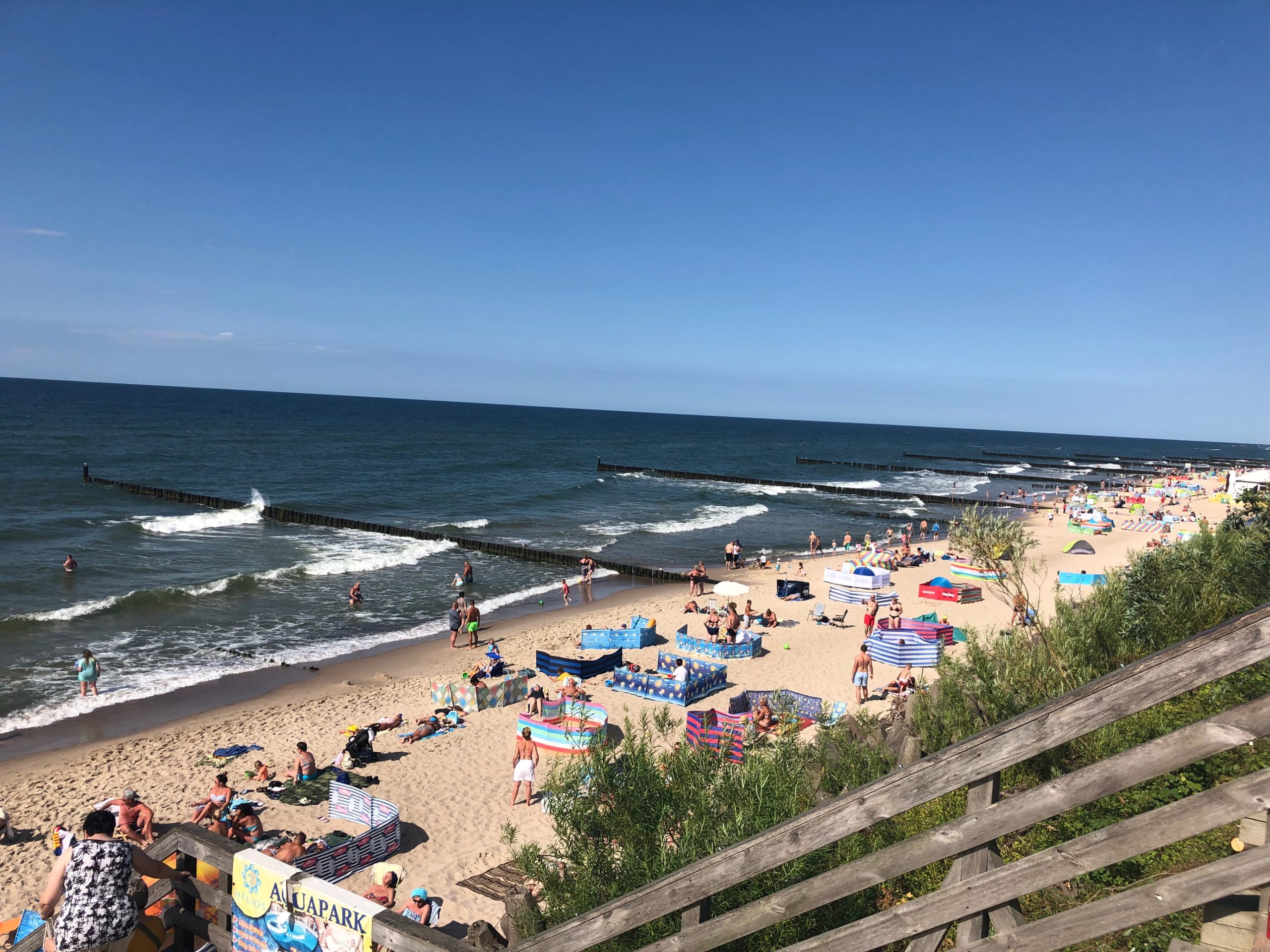 Plaża i morza w Ustroniu Morskim