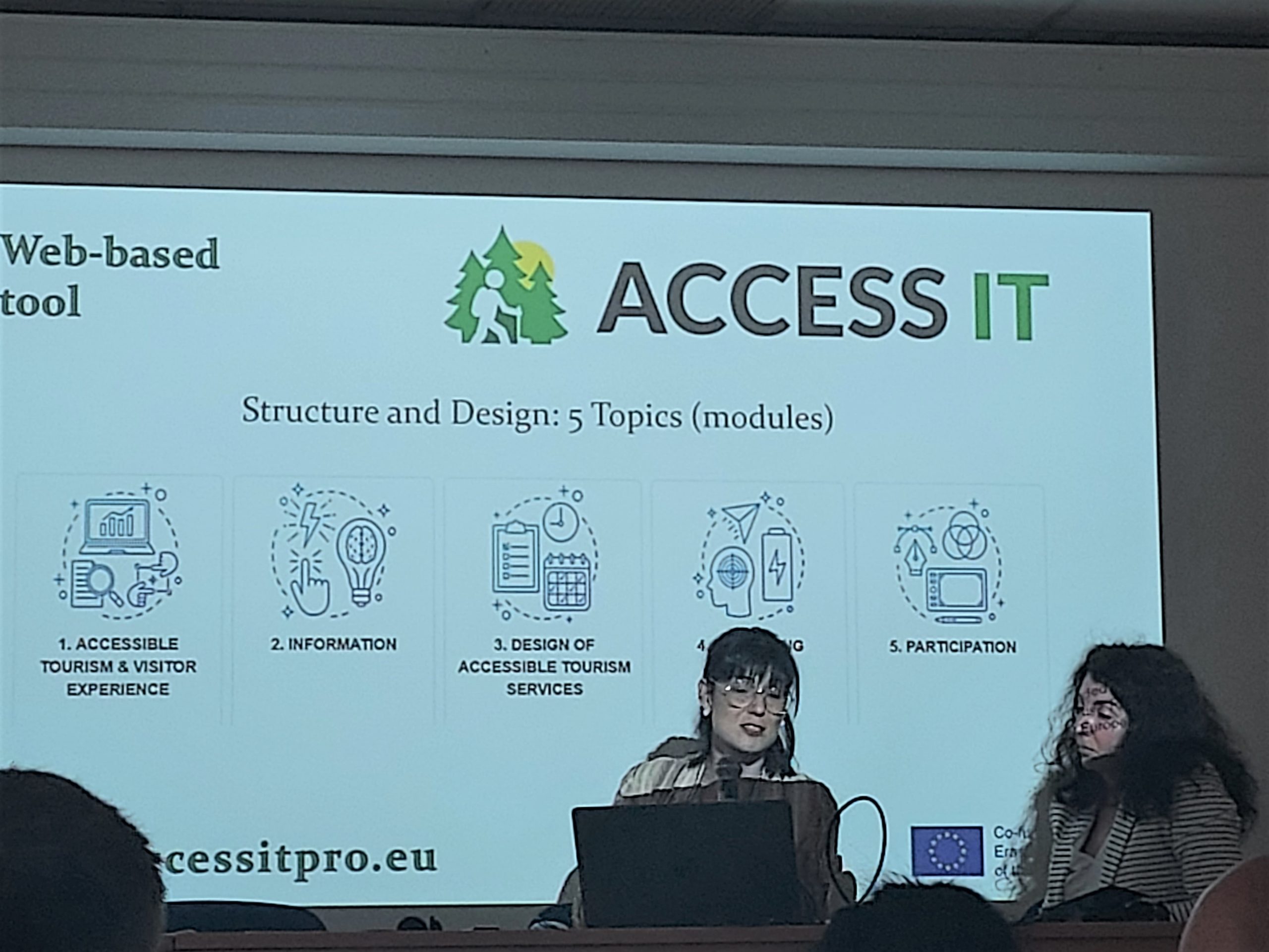 Prelekcja w trakcie spotkania podsumowującego projekt