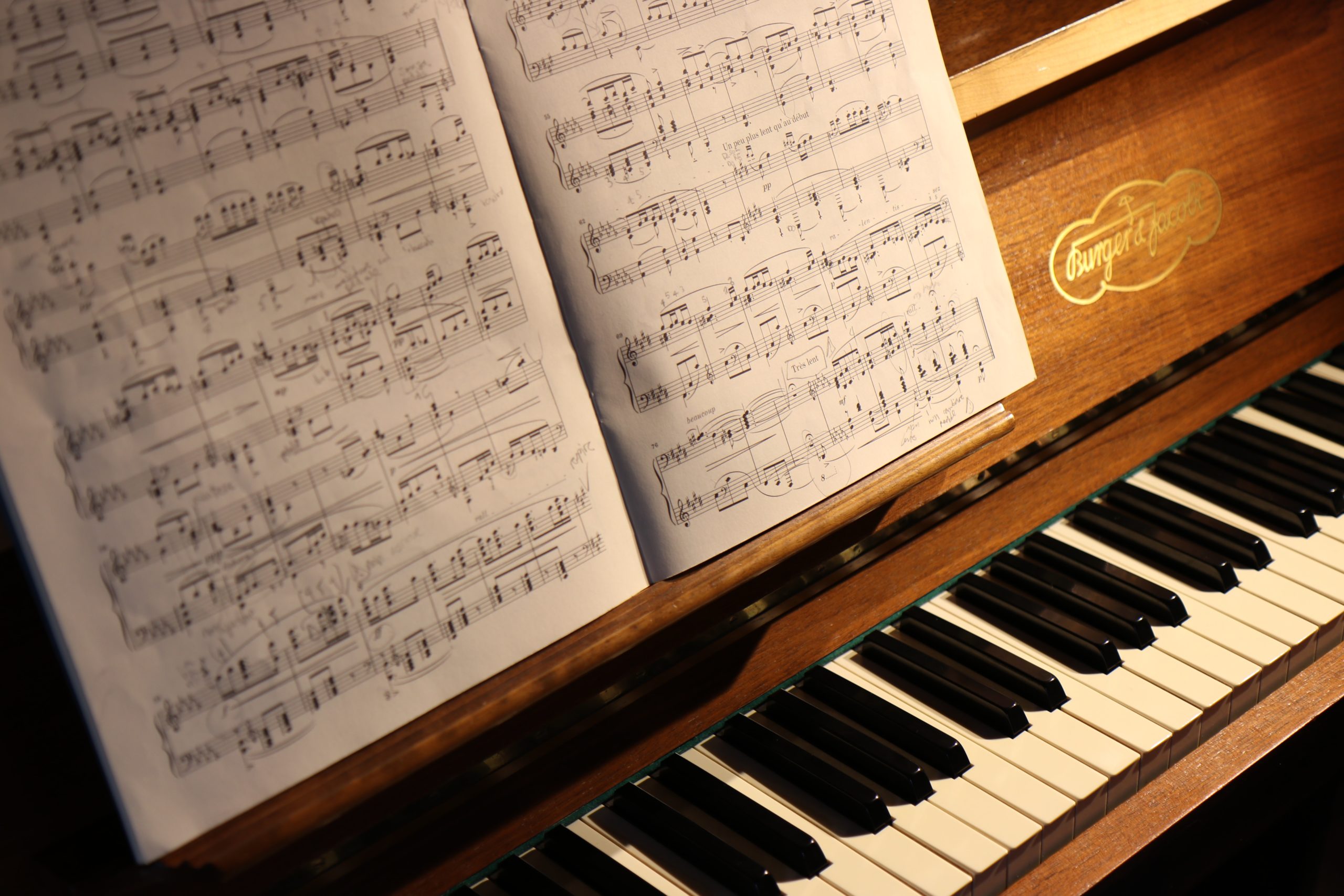 Pianino i otwarta uwertura