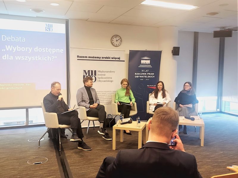 Eksperci biorący udział w panelu społecznym