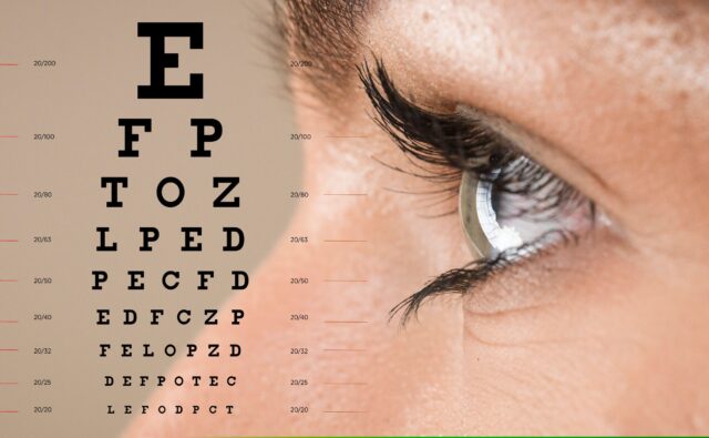 Oko i litery z tablicy Snellena, Rysunek symaboliczny.