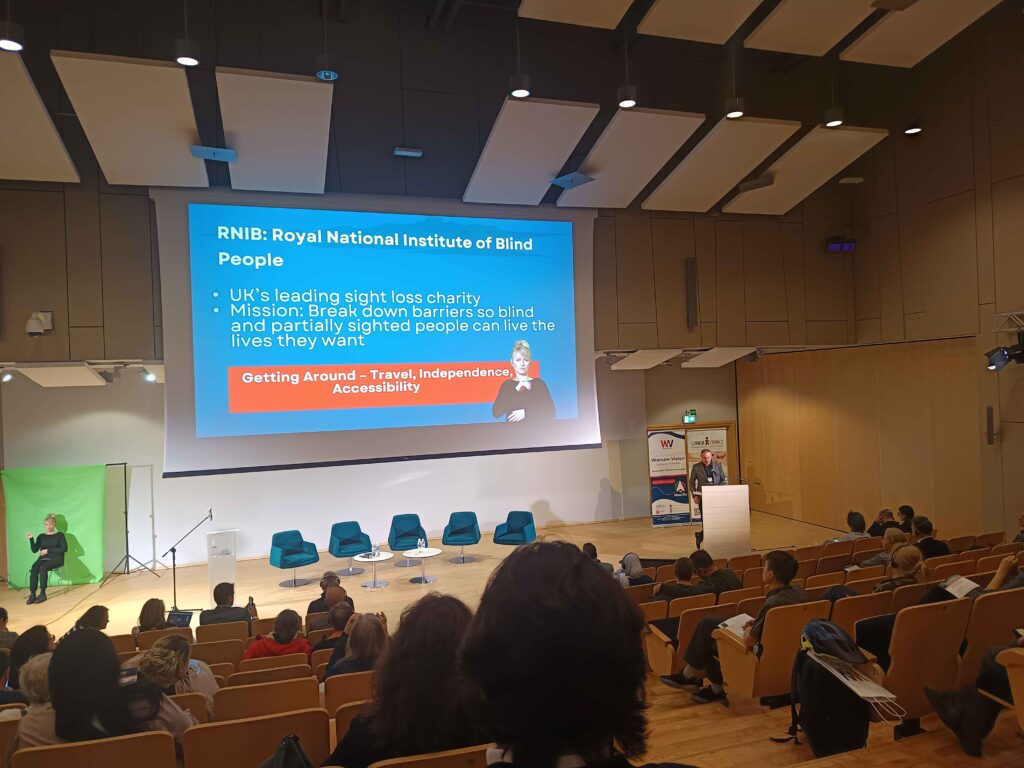 Wystąpienie przedstawiciela Narodowego Instytutu Niewidomych z Wielkiej Brytanii.