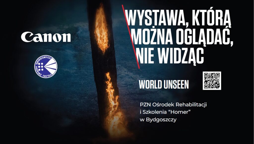 Plakat informujący o wystawie "World Unseen" w Bydgoszczy.