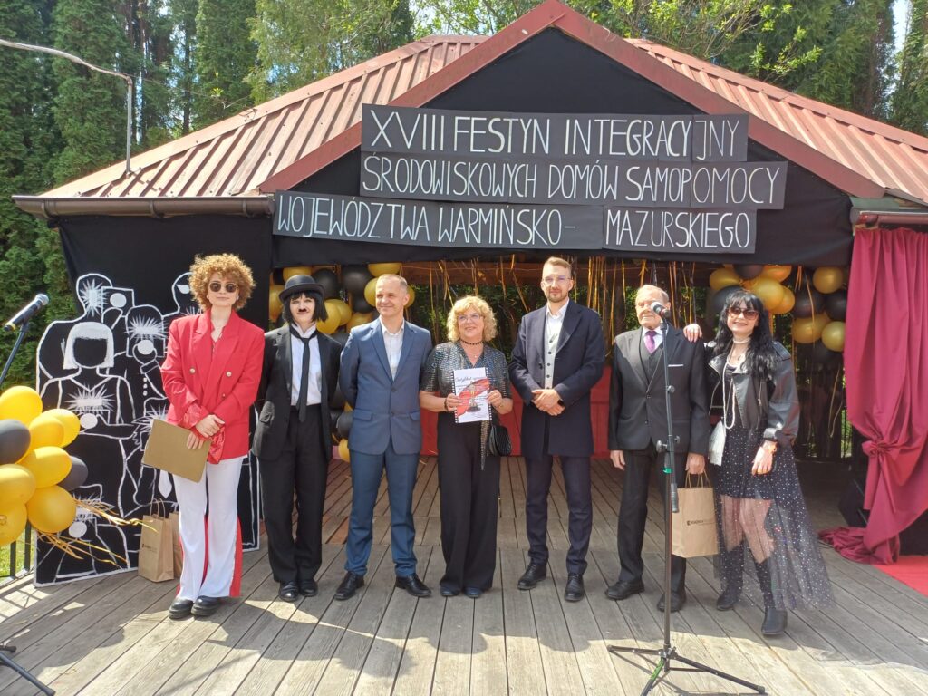 Uczestnicy festynu w Olsztynie.