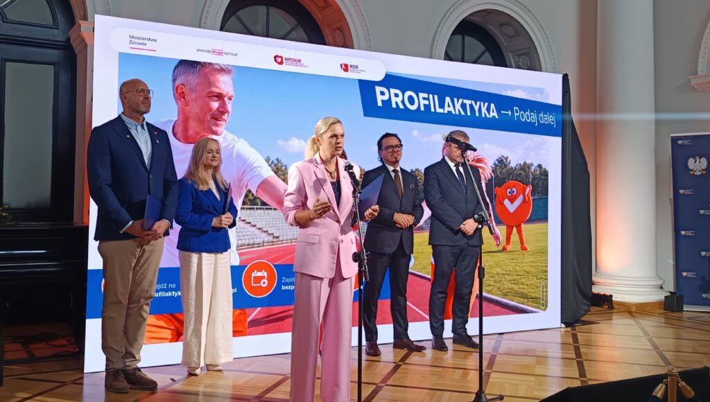 Minister Zdrowia, Minister Edukacji, Minister Sportu i Turystyki oraz Minister Aktywów Państwowych inaugurują kampanię w Ministerstwie Zdrowia.