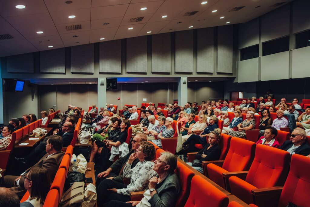 Uczestnicy Jubileuszowej Konferencji Okręgu Wielkopolskiego PZN.