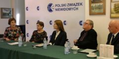 Dyr.Małgorzata Pacholec zadaje pytanie przedstawicielce JZO S.A.